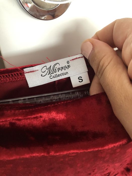 Рокли уникати ,рокля Dika