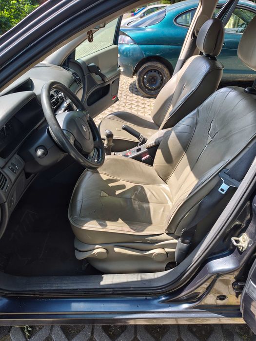 Vând Renault Laguna 2