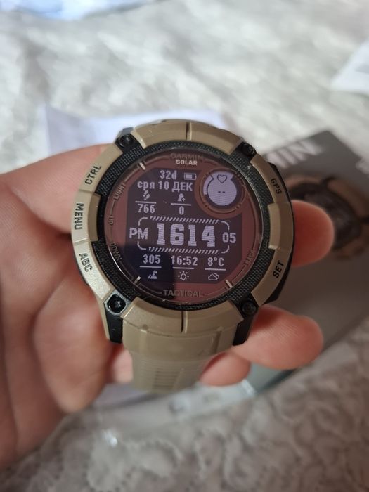 Garmin instinct 2X Solar -Tactical Edition Coyote Tan