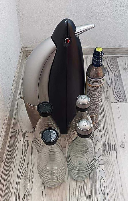 Pachet Aparat sifon Soda Stream Penguin+butelie+4 sticle