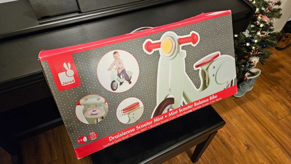 Bicicleta copii din lemn fara pedale JAROD Mint Scooter NEFOLOSITA