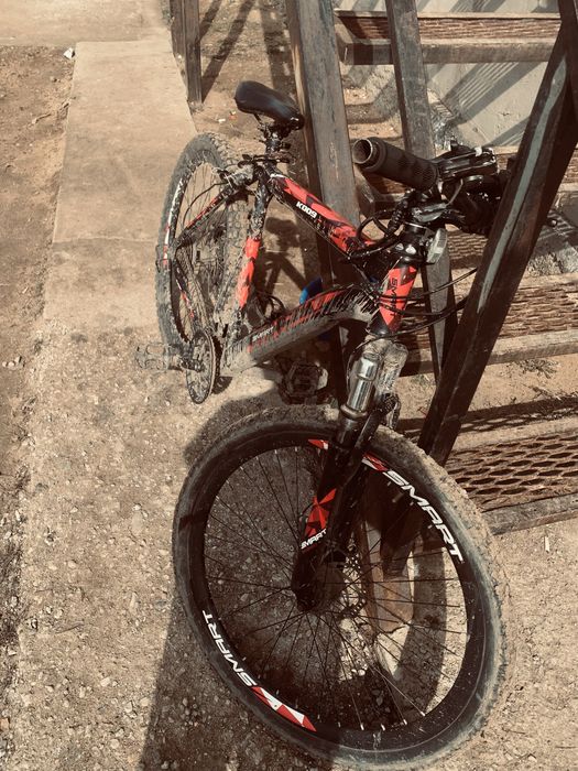 Айфон вилык бірге сатылат