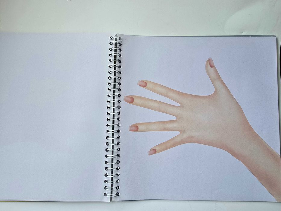 Carte cu sabloane creatie varsta 3+