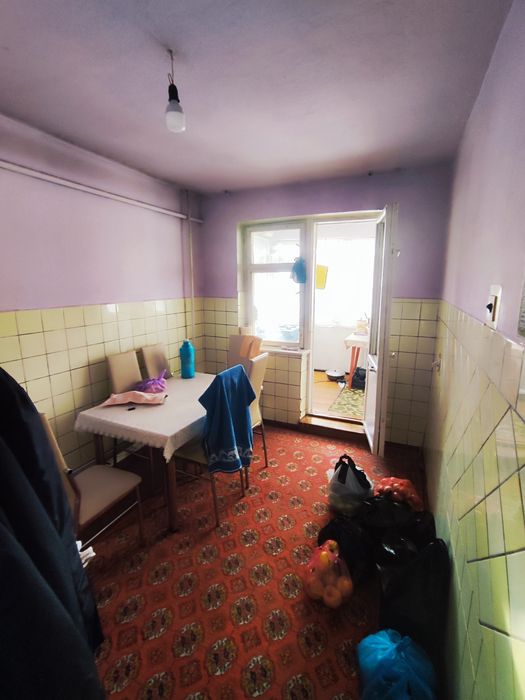 3 honali kvartira bor Vatnida