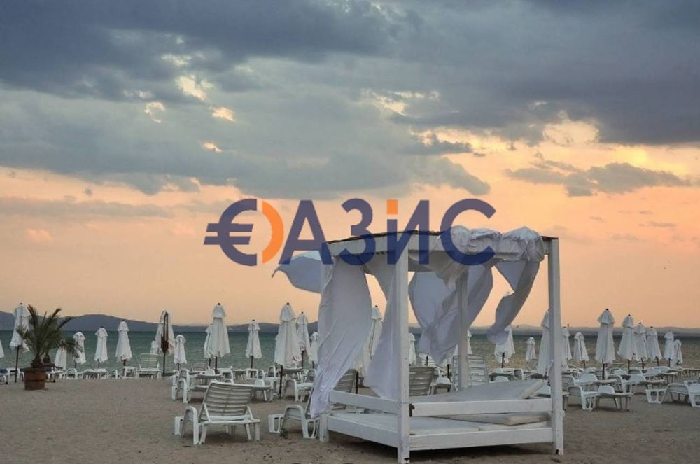 Продава се Едностаен апартамент в Бургас, Сарафово - 38 кв.м за 1000 €/кв.м - Снимка #13