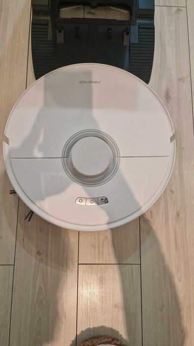 Roborock Q7 MAX+ alb, cu mop, 5200mAh, recipient apa 350ml, zone no-go