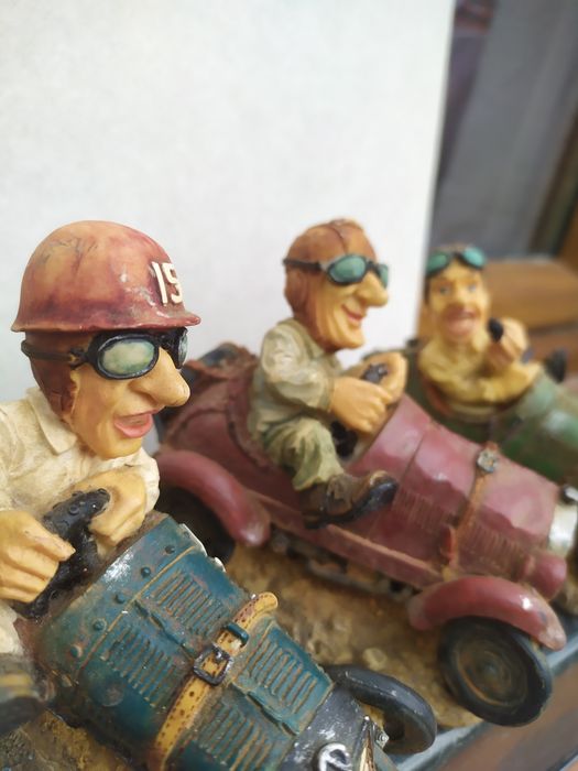 Състезателни керамични автомобили