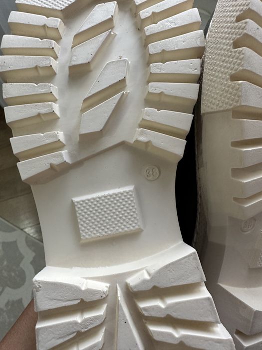 Продаю лоферы