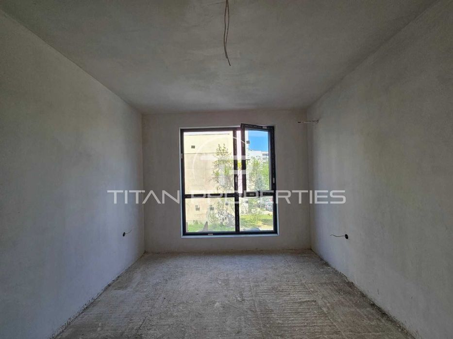 Продава се Тристаен апартамент в Пловдив, Тракия - 124 кв.м за 765 €/кв.м - Снимка #4