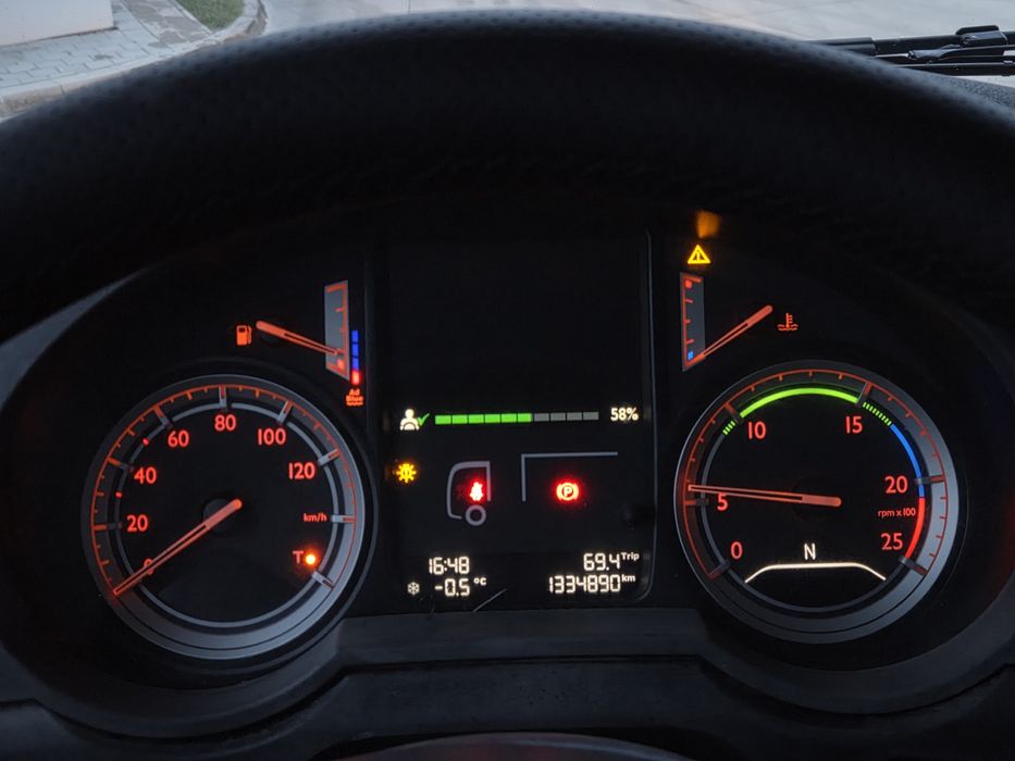 DAF XF 460 FT / E6 / 2015 / 10.500€