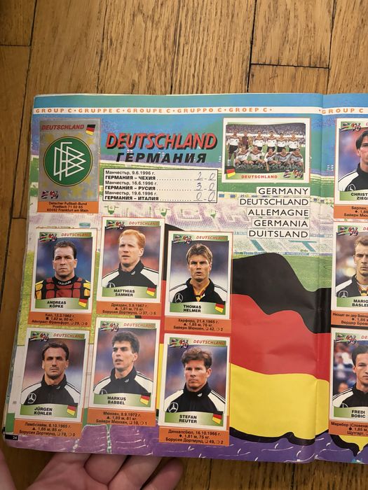 Албум Панини Евро 96 - 2 липсващи лепенки