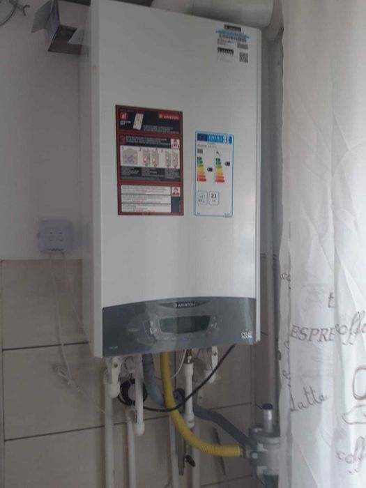 Inchiriez garsoniera