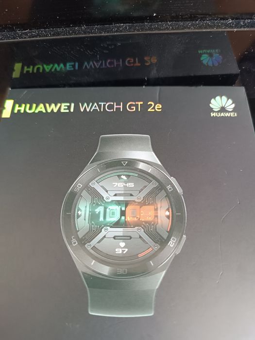 Умные часы Huawei