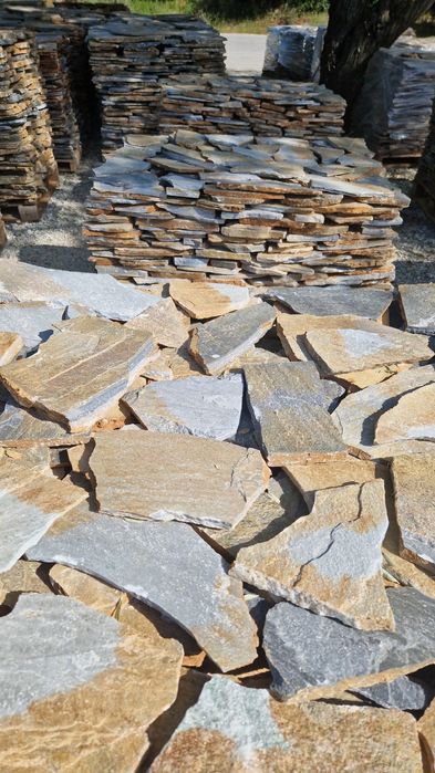 Depozit piatră naturală Novaci