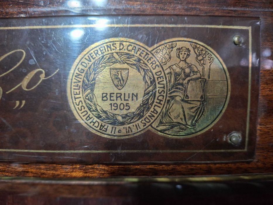 Пиано berlin  bell & co 1905г