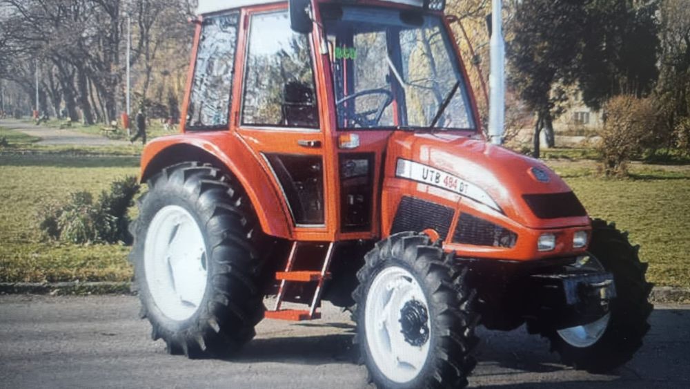 Far tractor u650 u445 u484dt u523dt noi originale romanesti