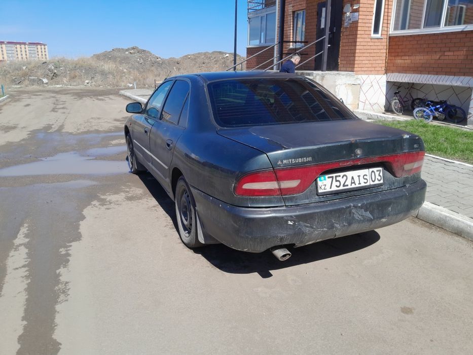 Продам недорого галант 7