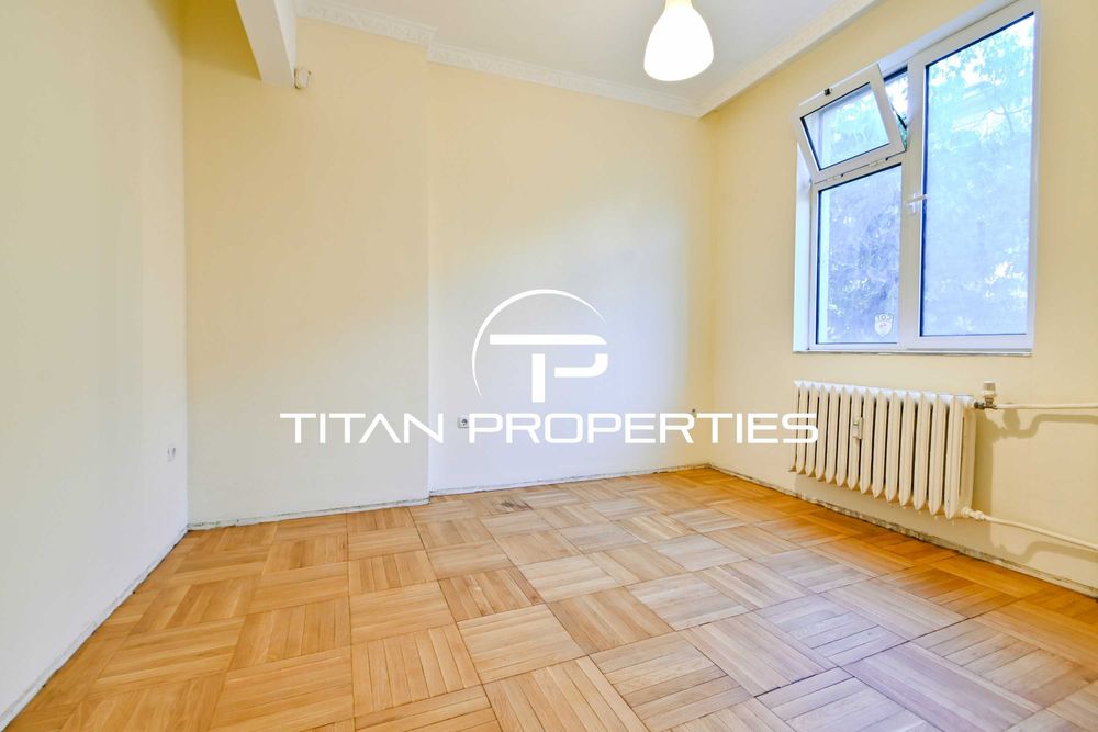 Дава се под наем Четиристаен апартамент в София, Център - 122 кв.м за 816 € - Снимка #8