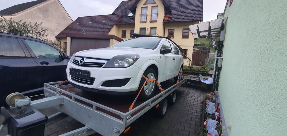Opel astra h din 28.12 2025 în România
