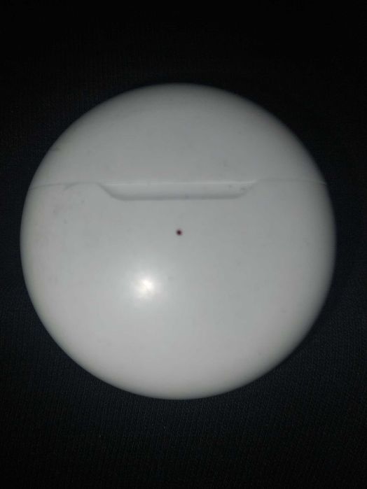 Спешно се продават слушалки Samsung HO8