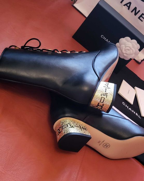 Chanel Egyptian Collection Boots-нови боти н.38,5