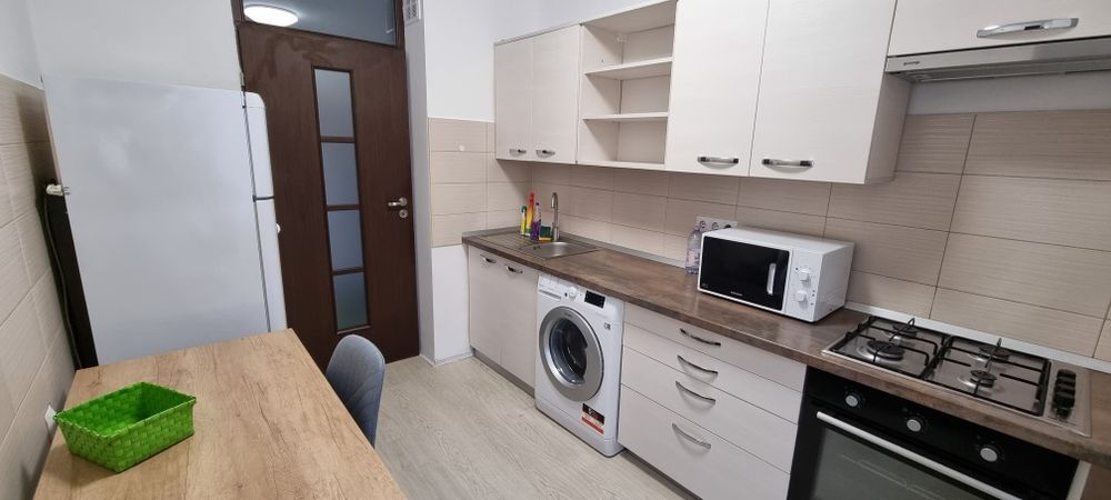 PF Inchiriez apartament 2 camere Pandurilor