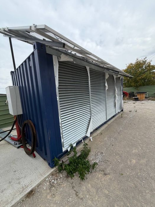 Контейнерен соларен енергиен модул (20 ft)