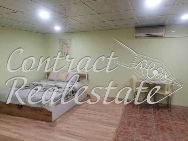 Дава се под наем Едностаен апартамент в Варна, Център - 35 кв.м за 259.08 € - Снимка #2