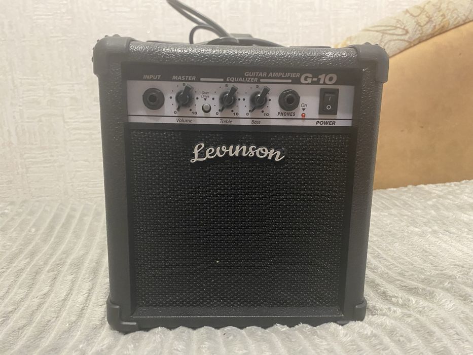 Продам Электрогитару Zombie EDG 46