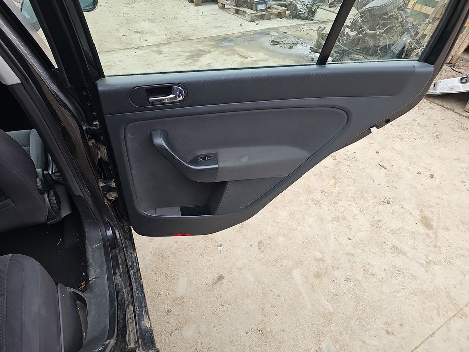 Tapiterie usa dreapta spate Volkswagen Golf 5 Plus (5M1) [Fabr 2005-2