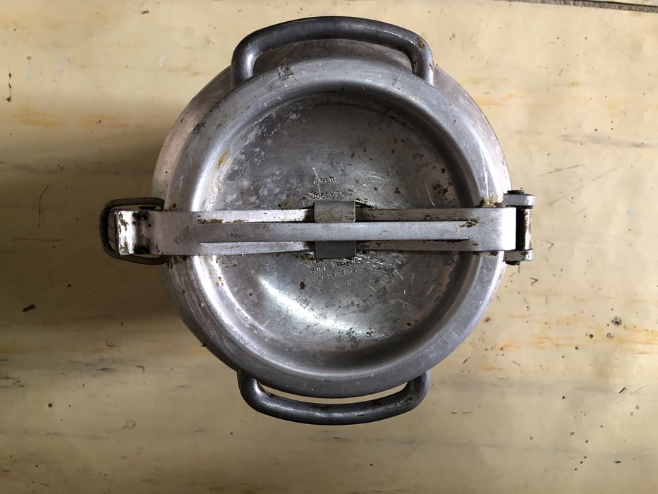 Продаются Канистр и фляга