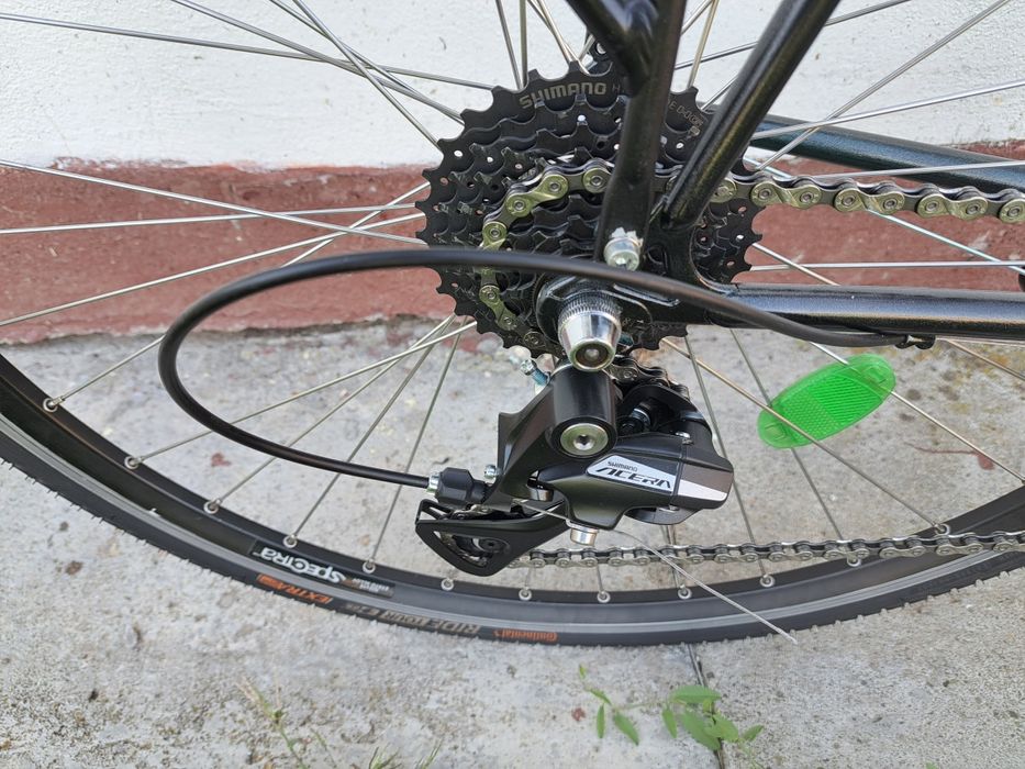 Vând bicicletă cursieră Gudereit.