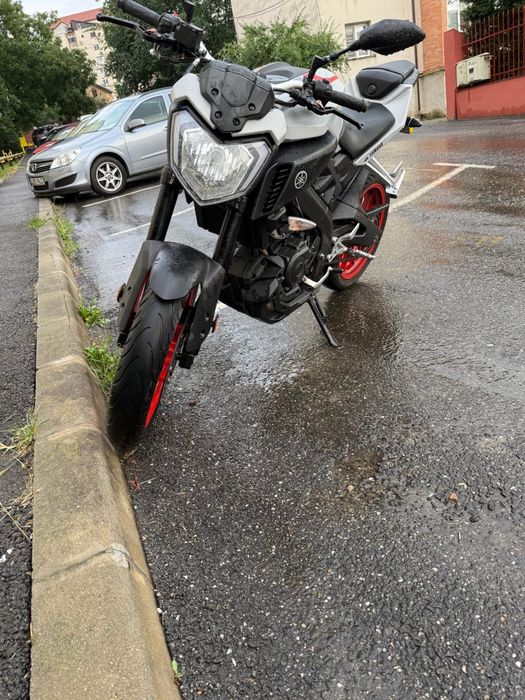 Yamaha MT125 in stare perfecta
