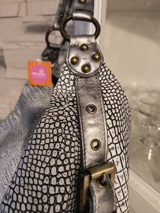 Geanta Milli noua cu eticheta