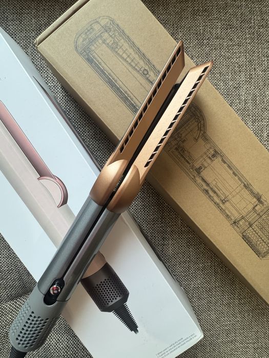 Air Straightener- Преса за коса с въздушен поток