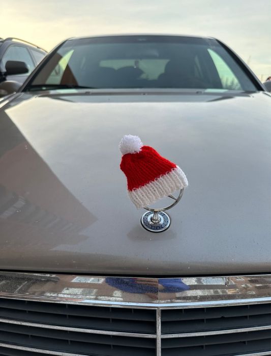 Шапочка на значок Мерседес