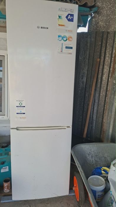 Продам холодильник