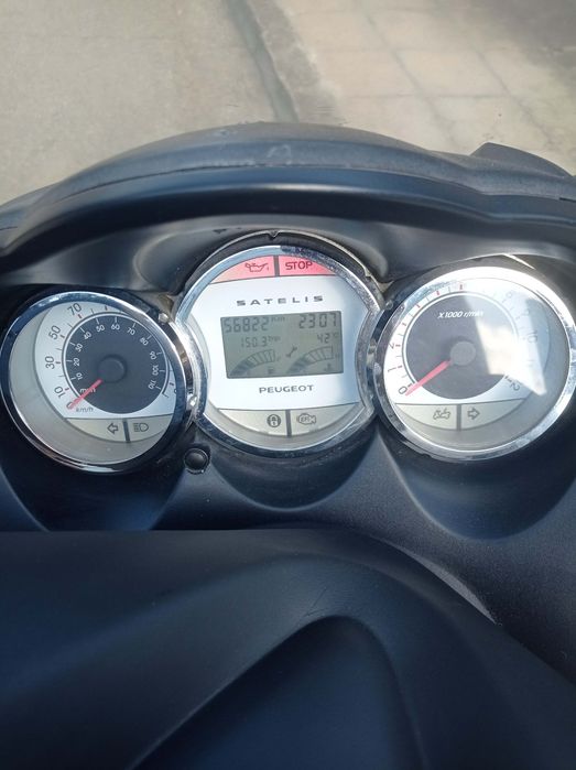 Peugeot satelis 250cc