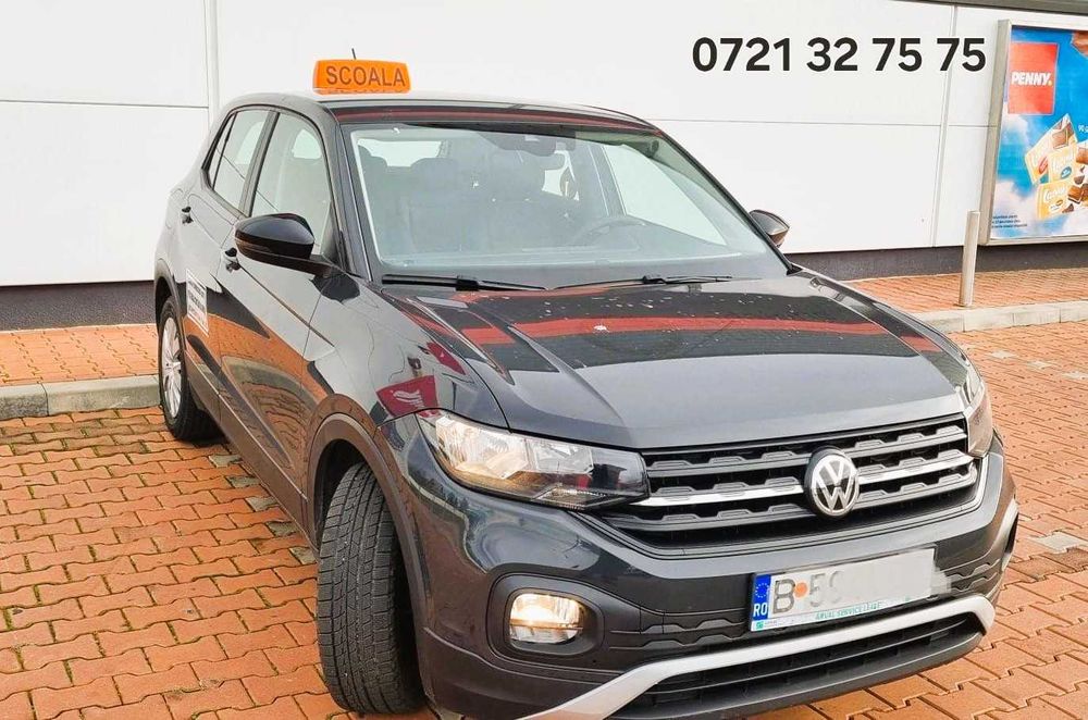 Scoala de soferi / instructor auto / profesor legislatie