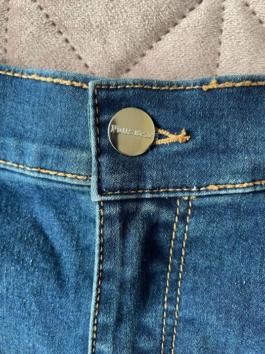 Pull&Bear Слим фит Дънки в Тъмносиньо