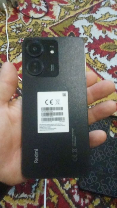 Продаю redmi 13c  6+7/128