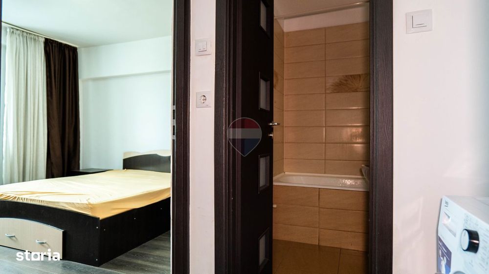 Apartament cu 3 camere de vânzare