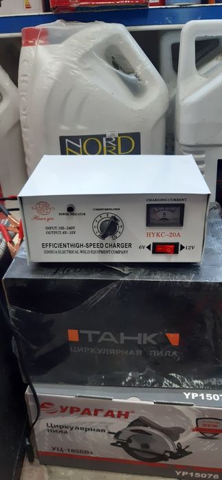 Зарядка АКБ  6/12v