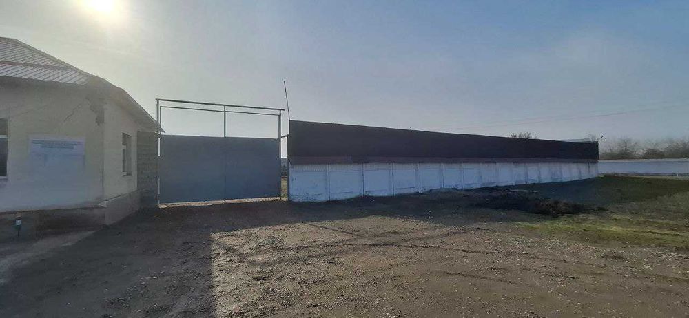 Temir va yog`ochni qayta ishlash sexi, parrandachilik fermasi