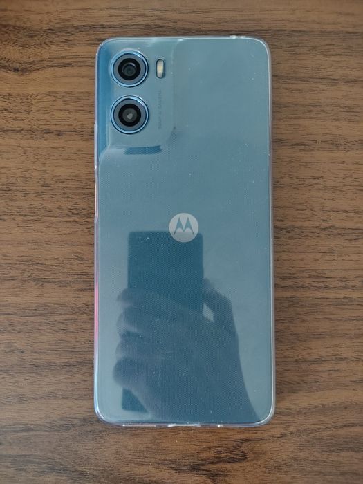 Motorola g06 чисто нов