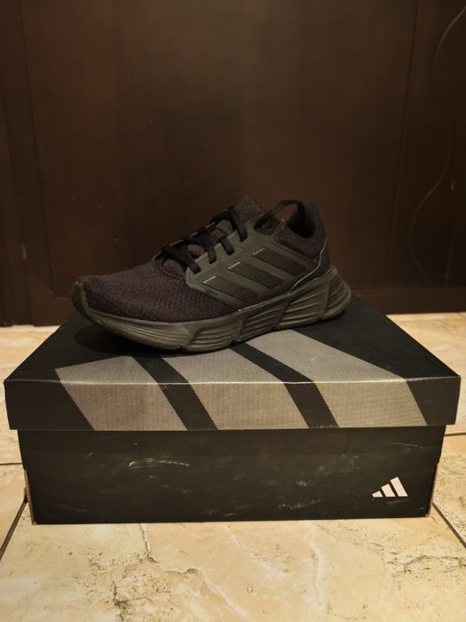 Дамски маратонки Adidas Galaxy 6