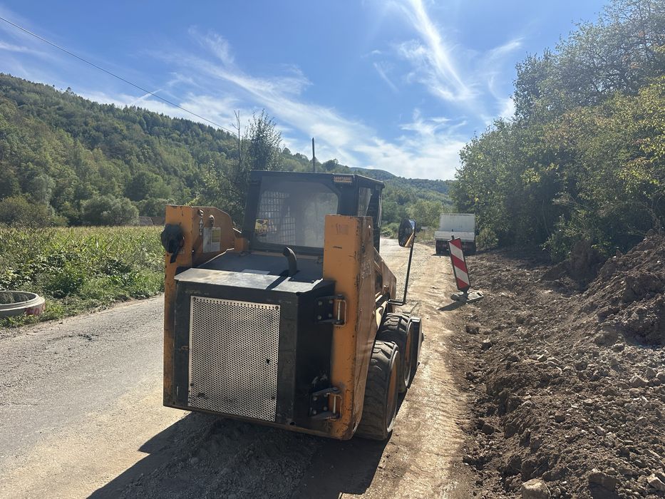 Vand miniincarcator hyundai