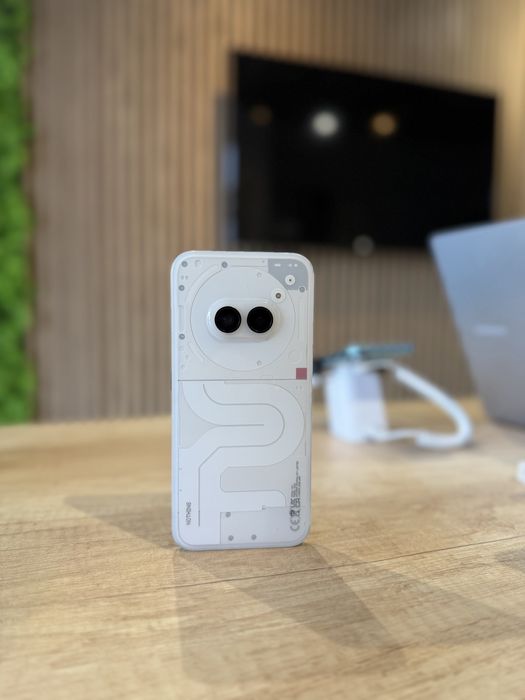 **ATS GSM**Nothing phone 2a 128Gb White/Grad A/Fact+Gar 12 luni