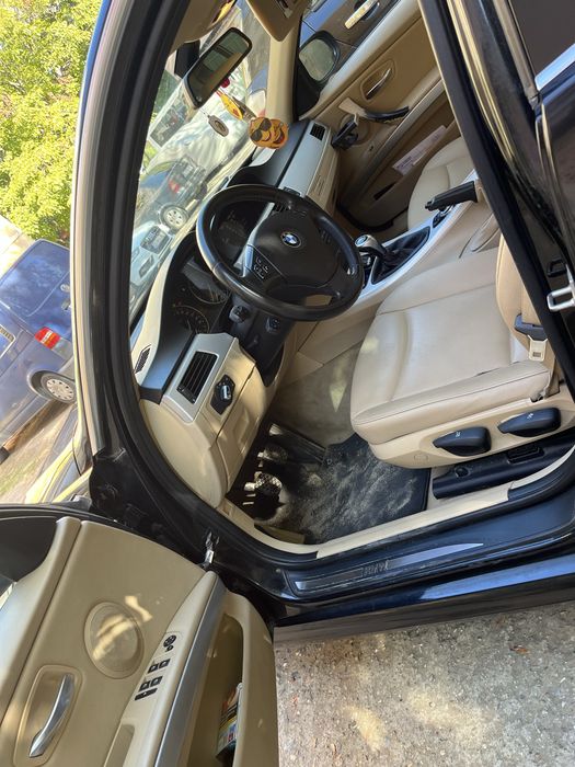 Bmw e90 facelift 2010