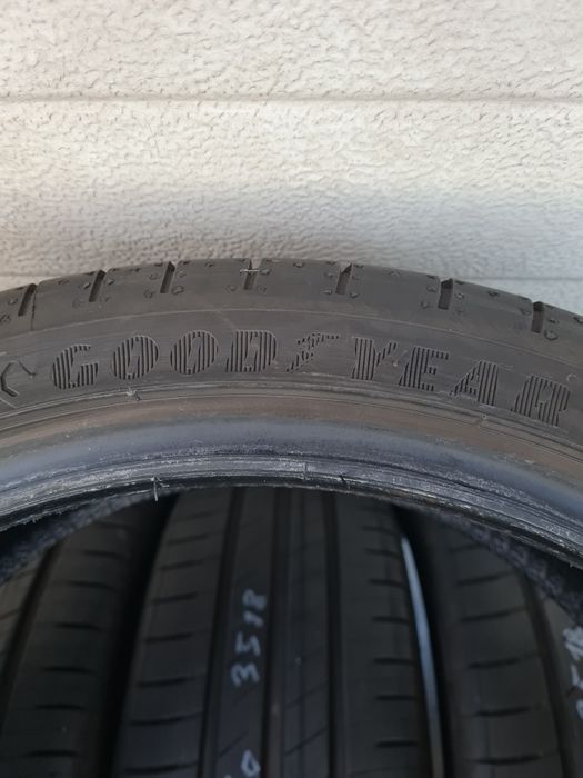 Летни гуми 4 броя GOODYEAR EfficientGrip 195 40 R17 дот 3518